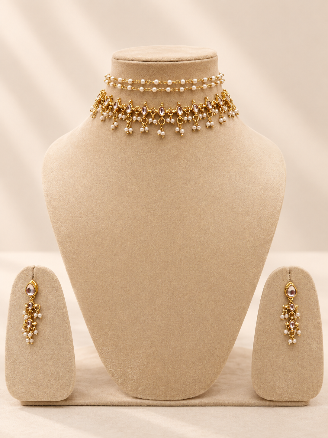 Diya Pearl Choker